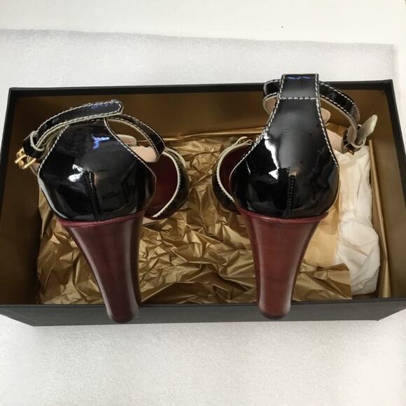 Giuseppe Zanotti Burgundy T-Strap Heel Sandals - Picture 5 of 11